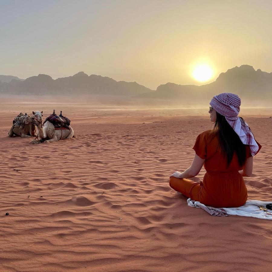 Rum Stardust Luxury Camp Wadi Rum Eksteriør billede