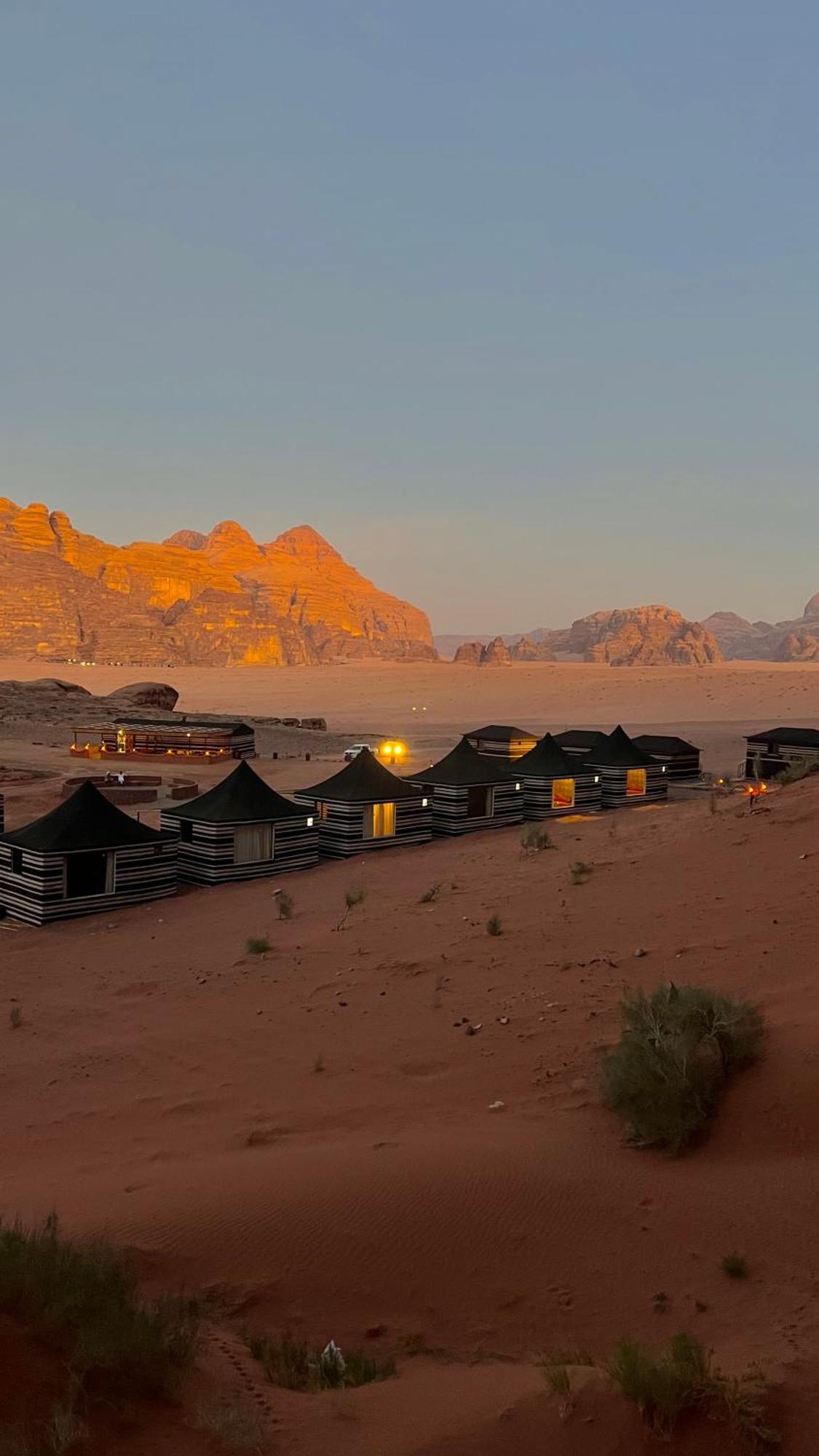 Rum Stardust Luxury Camp Wadi Rum Eksteriør billede