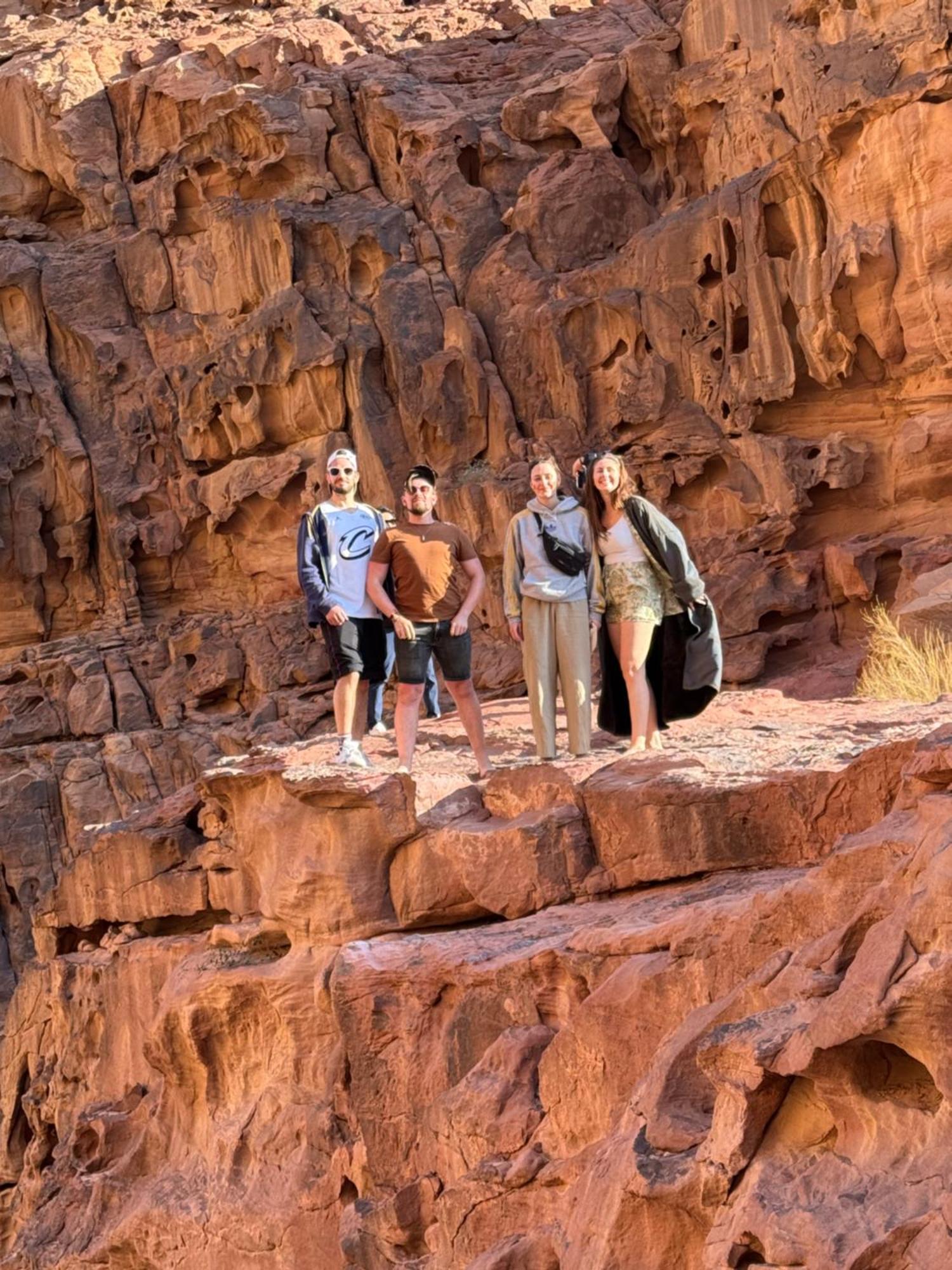 Rum Stardust Luxury Camp Wadi Rum Eksteriør billede