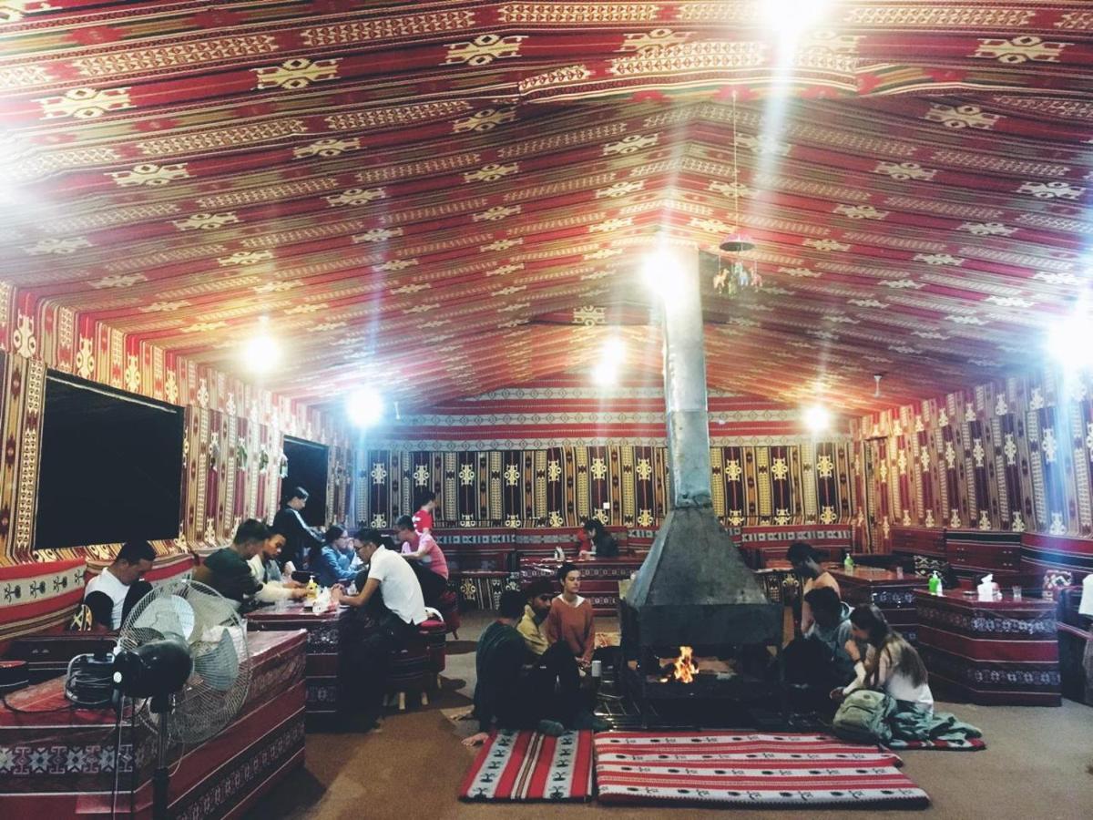 Rum Stardust Luxury Camp Wadi Rum Eksteriør billede